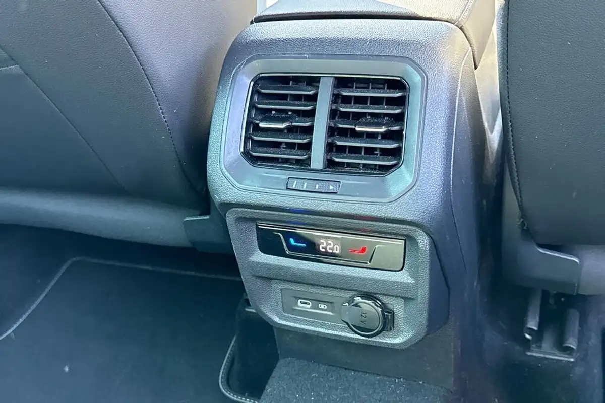2024-volkswagen-tiguan-20tdi-r-line-edition-big-27