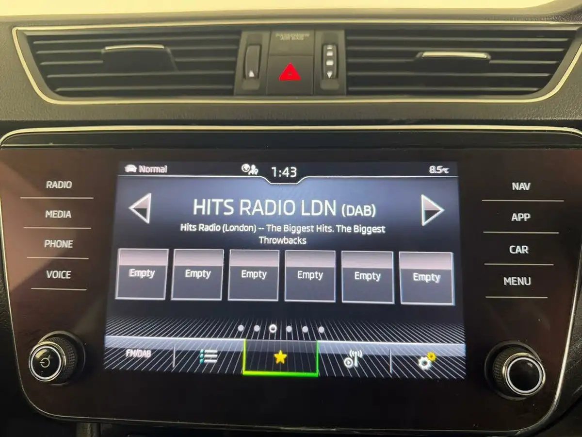 2021-skoda-superb-14-tsi-se-l-hatchback-big-46
