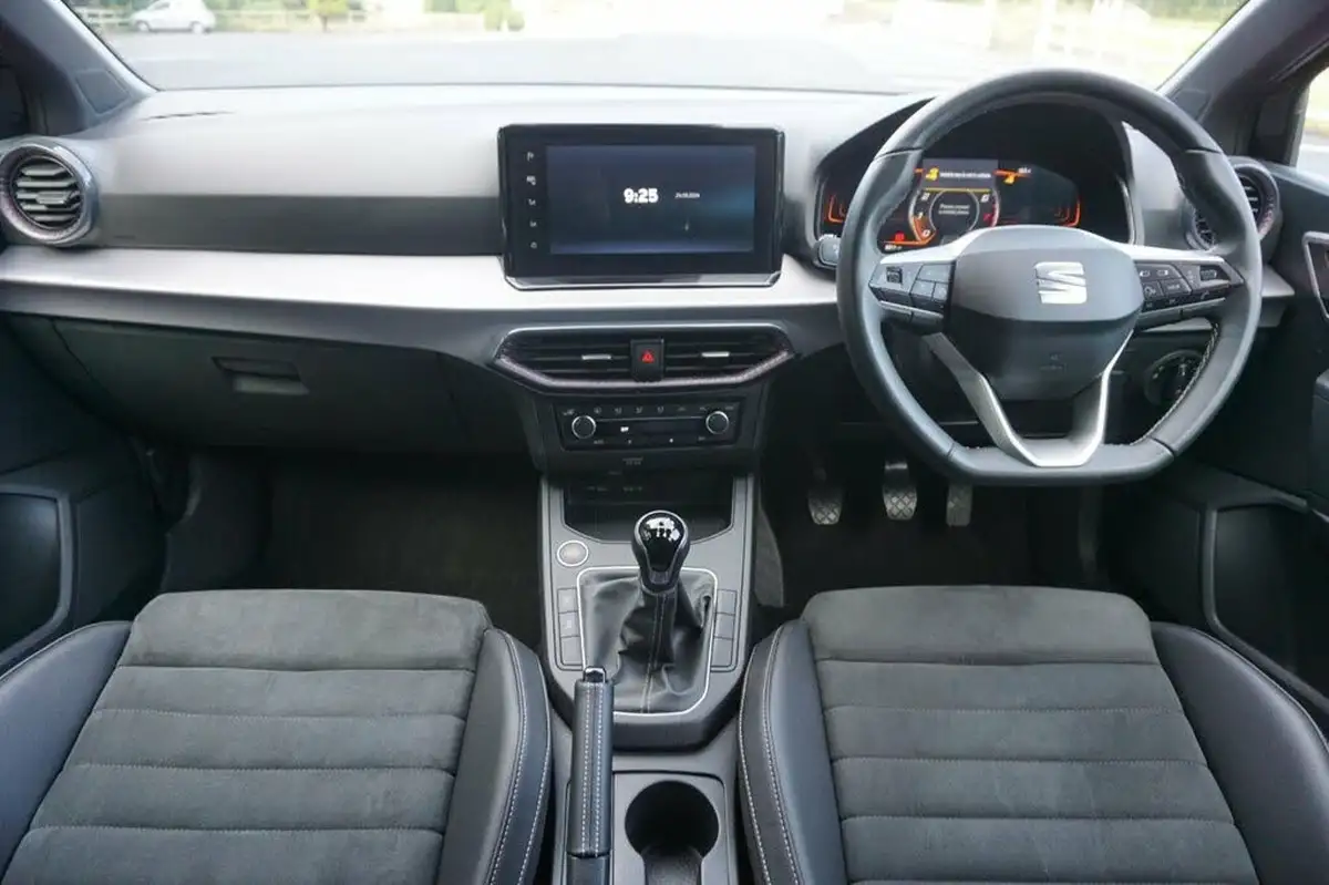 2023-seat-ibiza-10-tsi-xcellence-110ps-big-3