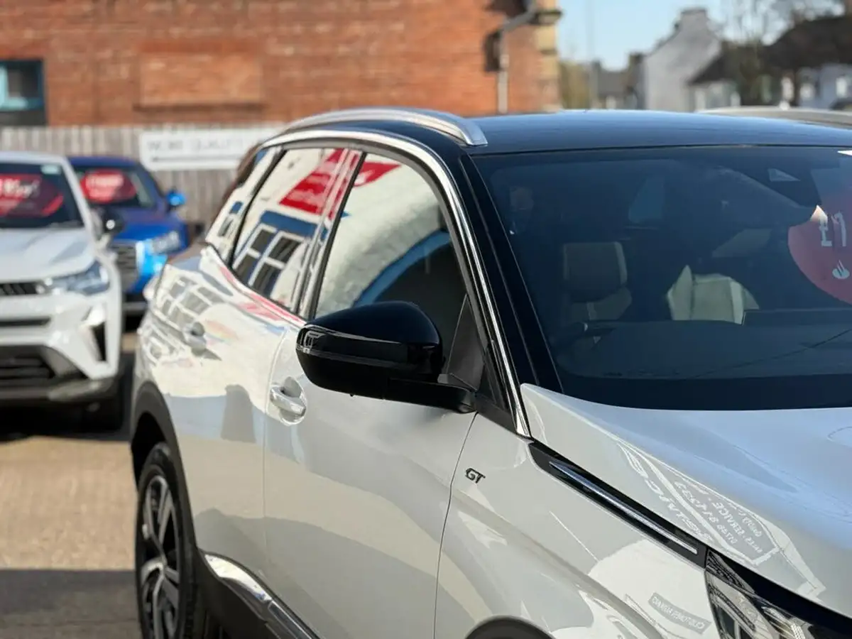 2022-peugeot-3008-suv-15-bluehdi-gt-big-8