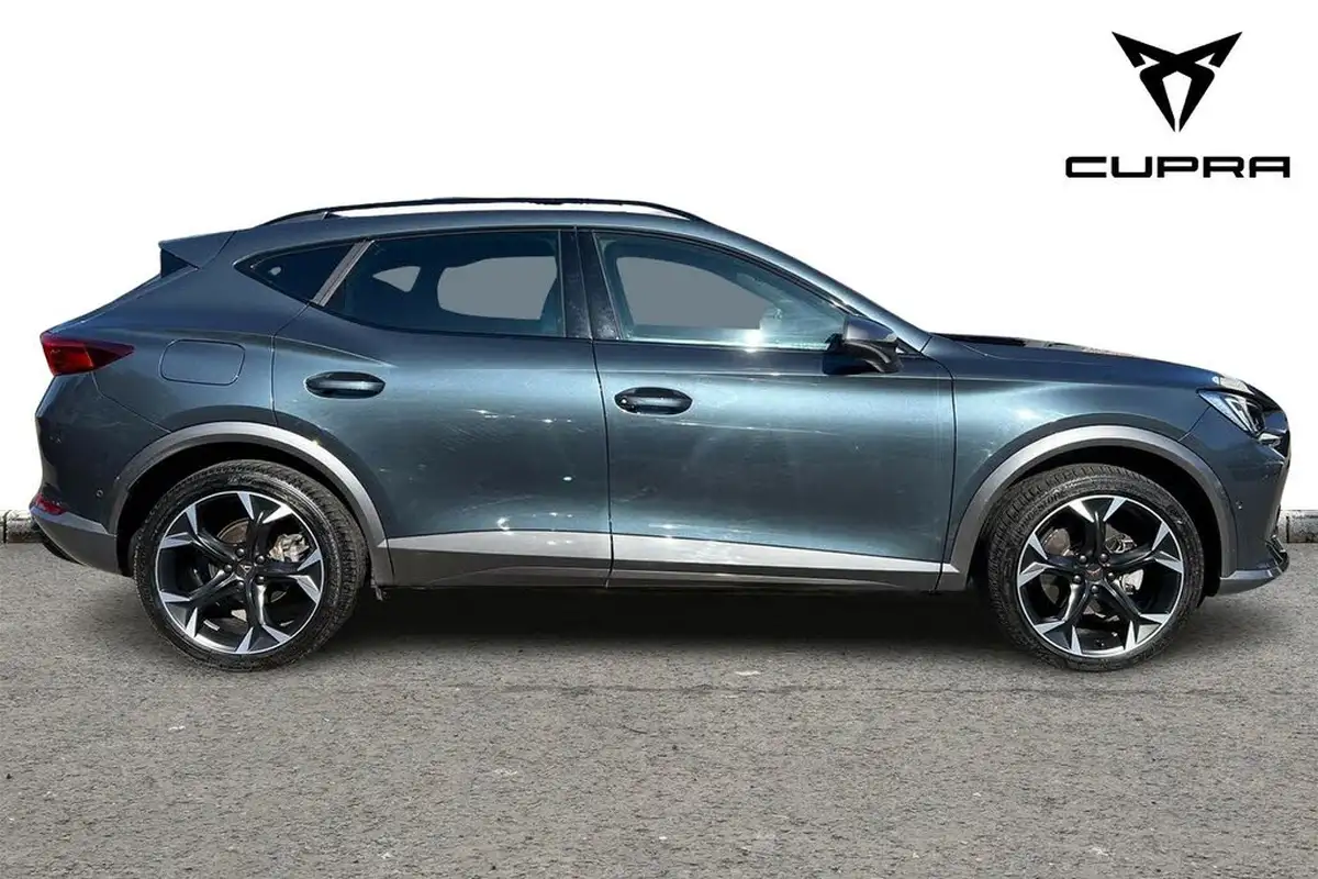 2023-cupra-formentor-14-e-hybrid-v2-big-3
