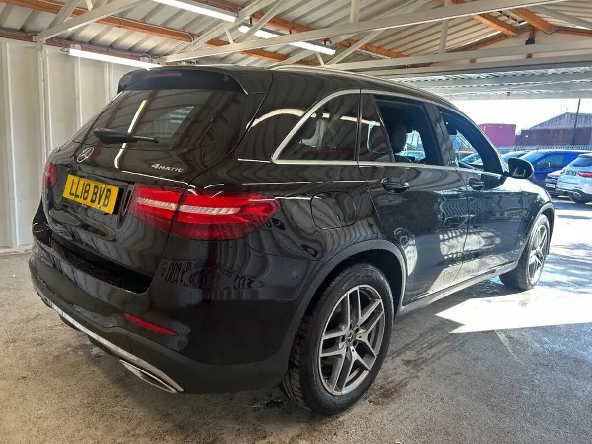 2018-mercedes-benz-glc-class-21d-glc220d-amg-line-ss-station-wagon-5d-big-4