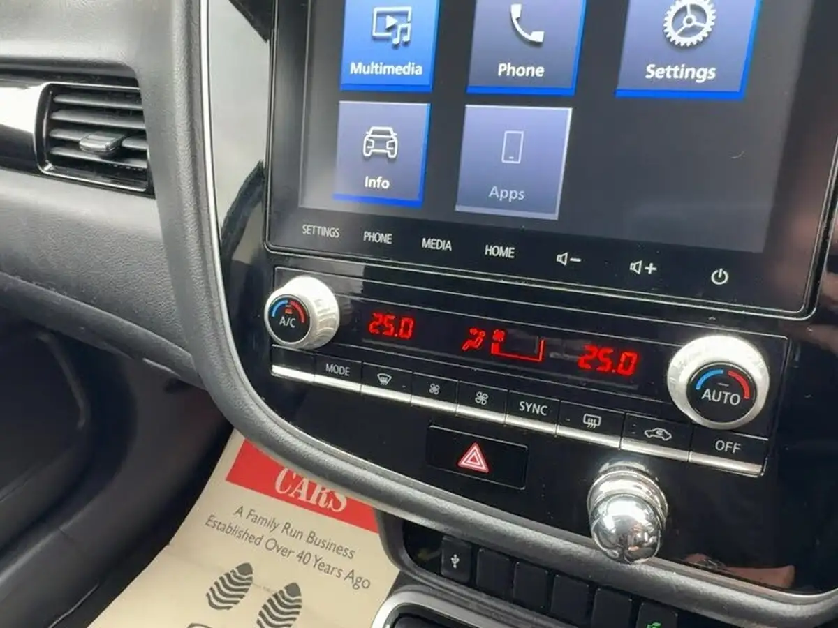 2019-mitsubishi-outlander-20-design-big-18