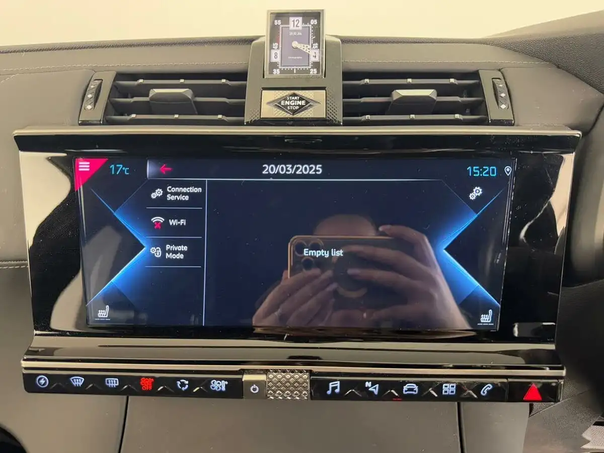 2021-ds-ds-7-crossback-e-tense-prestige-300ps-4x4-5d-big-60