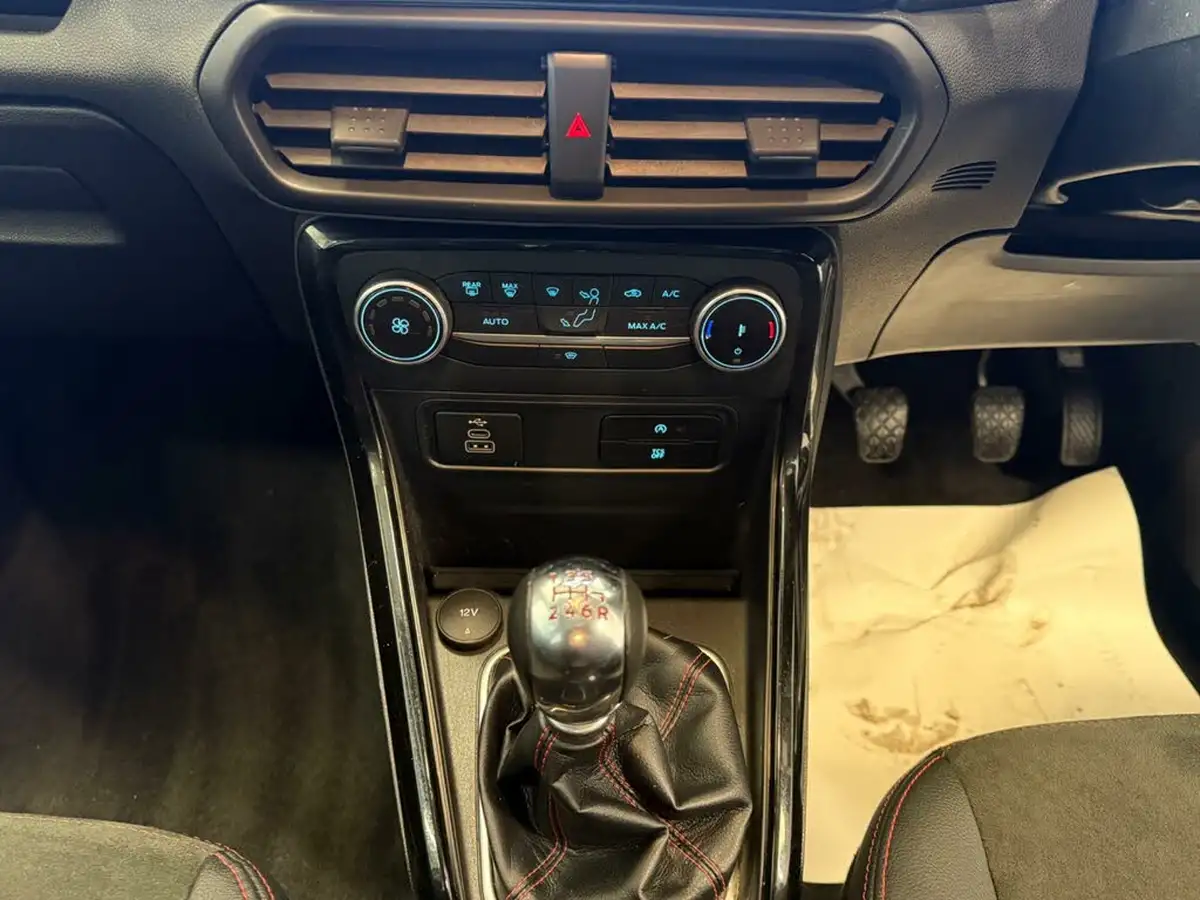 2022-ford-ecosport-10t-st-line-125ps-big-25