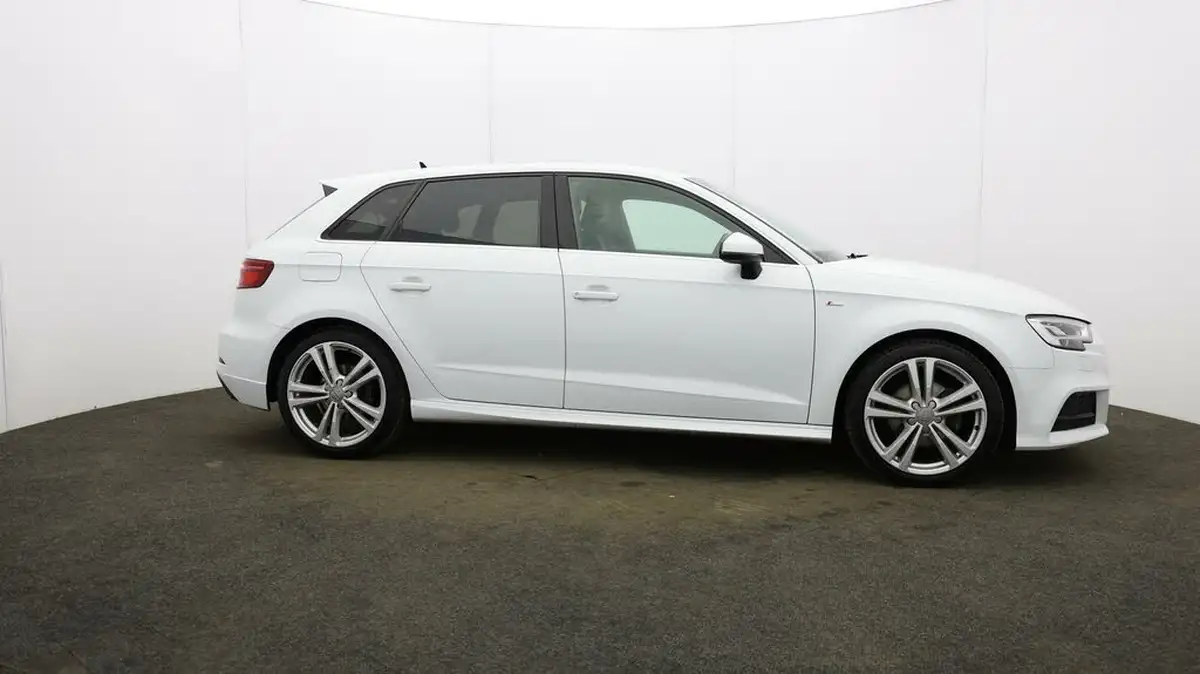 2019-audi-a3-15-35-tfsi-s-line-sportback-5d-tronic-big-44