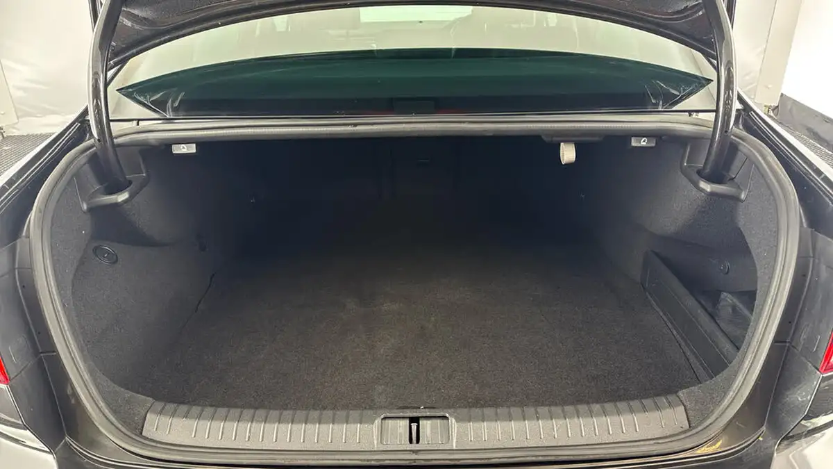 2021-volkswagen-passat-14-tsi-gte-saloon-4d-big-14