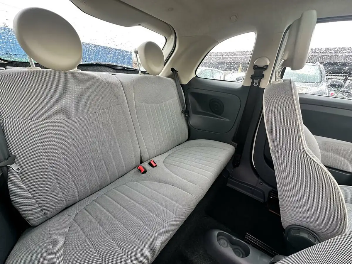 2012-fiat-500-12-lounge-ss-big-24
