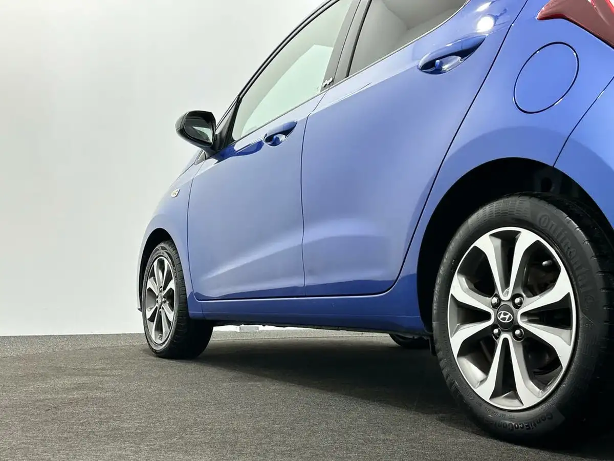 2019-hyundai-i10-10-play-big-43