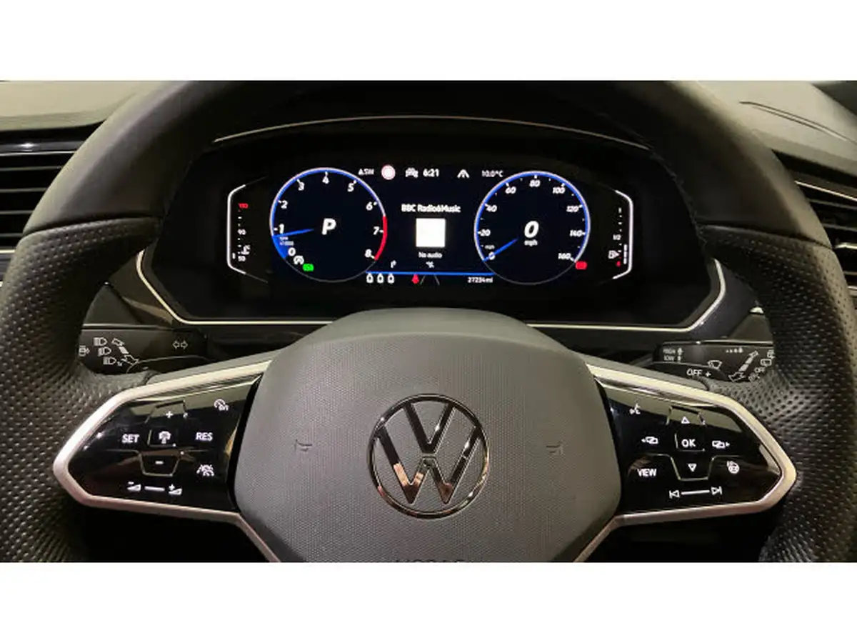 2023-volkswagen-tiguan-15-tsi-r-line-edition-big-9