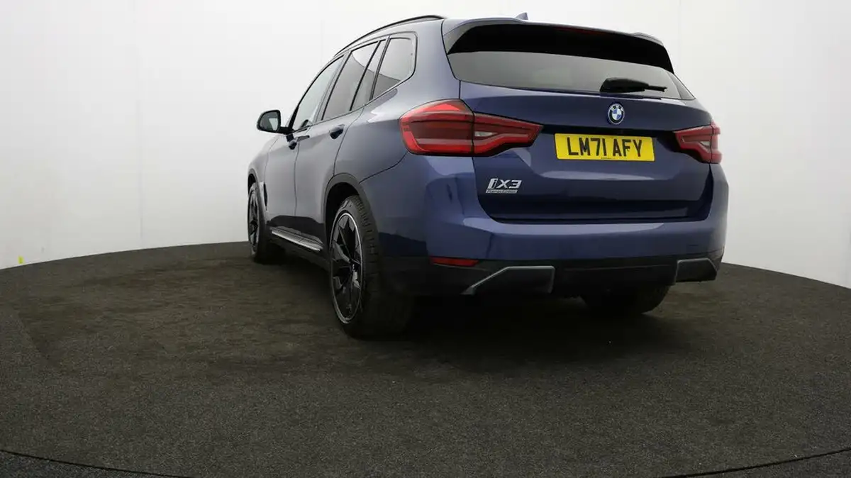 2021-bmw-ix3-e-premier-edition-big-71