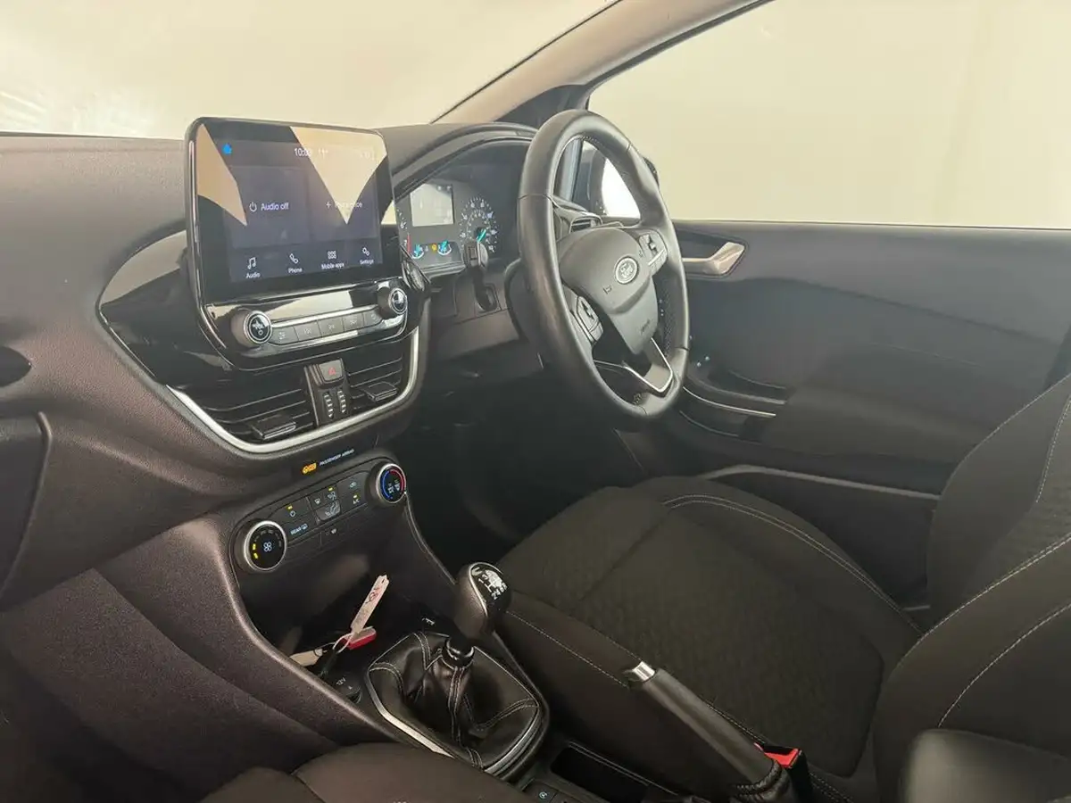 2023-ford-fiesta-10t-titanium-125ps-hybrid-mhev-big-12