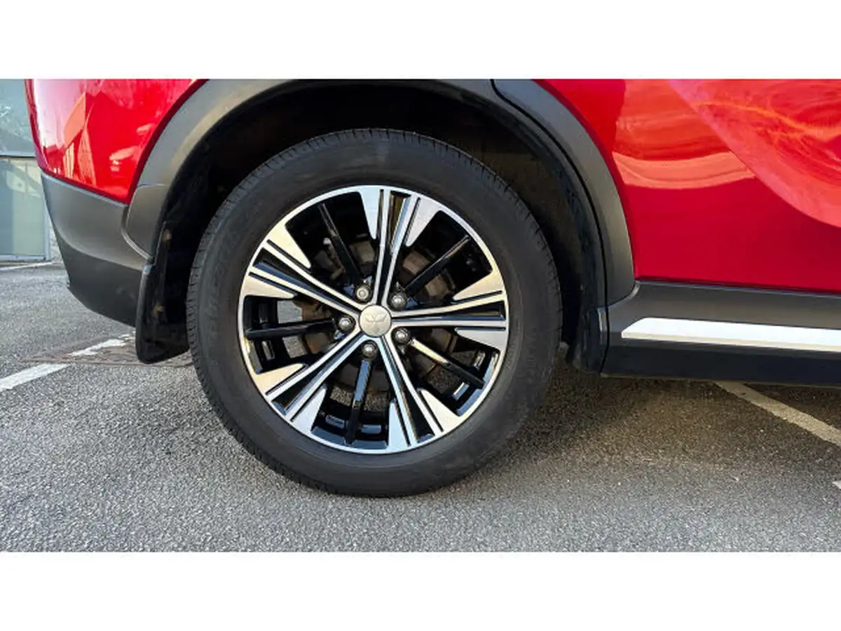 2019-mitsubishi-eclipse-cross-15-4-big-6