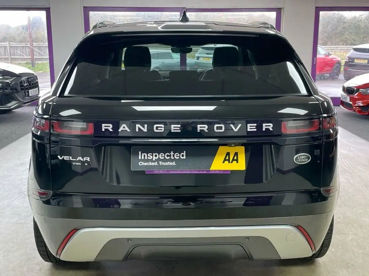 2018-land-rover-range-rover-velar-20-d180-s-ss-big-11