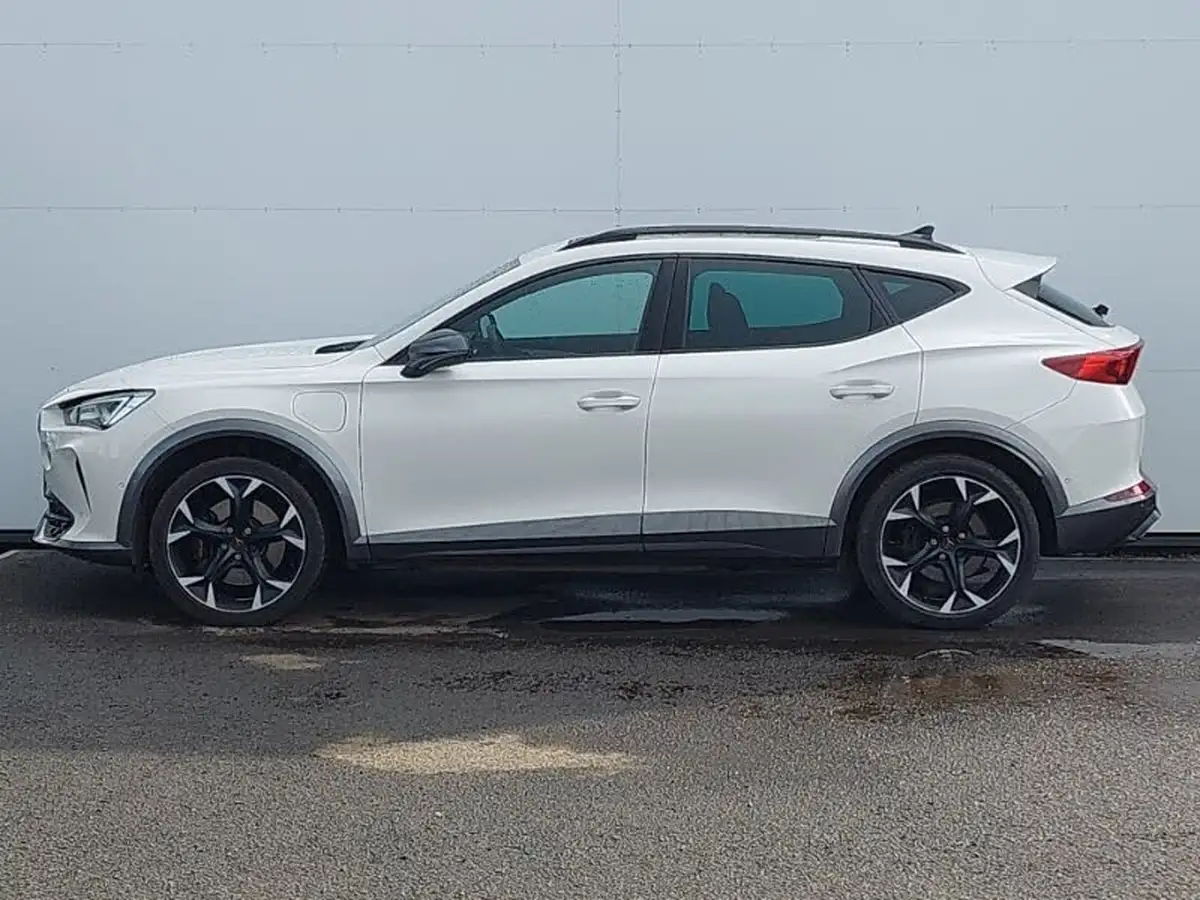 2021-cupra-formentor-14-e-hybrid-vz2-big-3