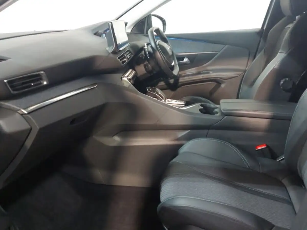 2022-peugeot-3008-suv-16-puretech-allure-premium-225bhp-hybrid-big-4