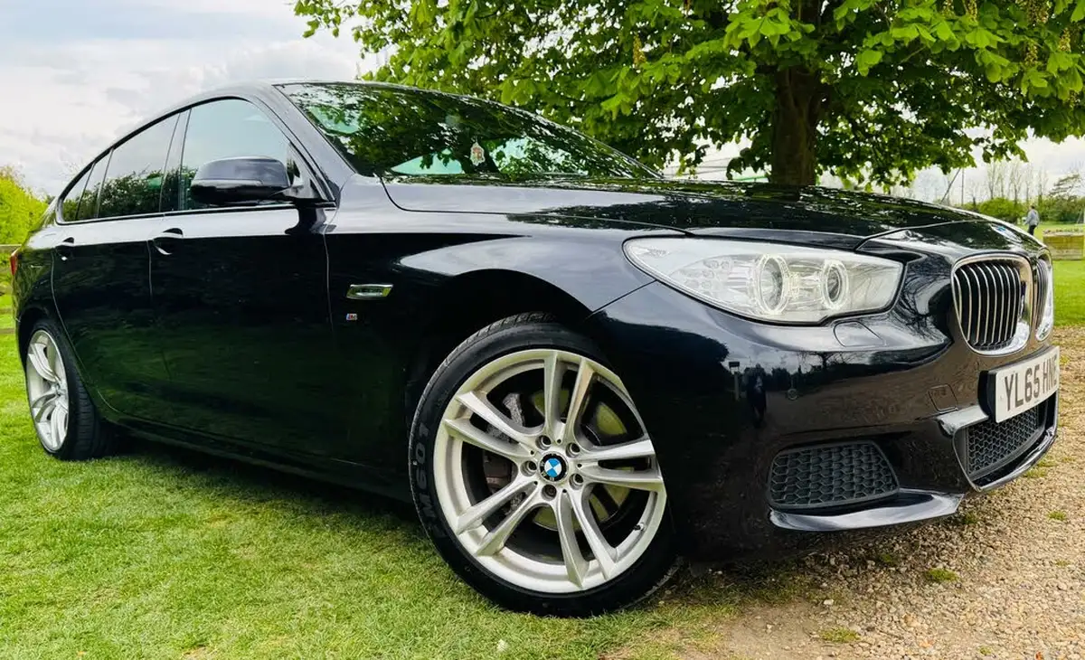 2016-bmw-5-series-20td-520d-m-sport-gt-big-0