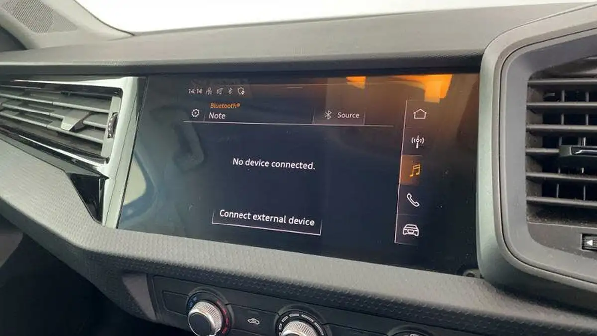 2021-audi-a1-10-30-tfsi-technik-110ps-big-13