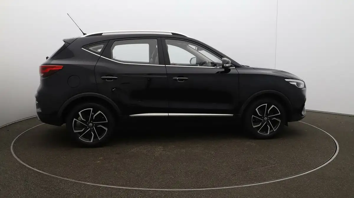 2021-mg-zs-suv-10t-gdi-exclusive-big-42