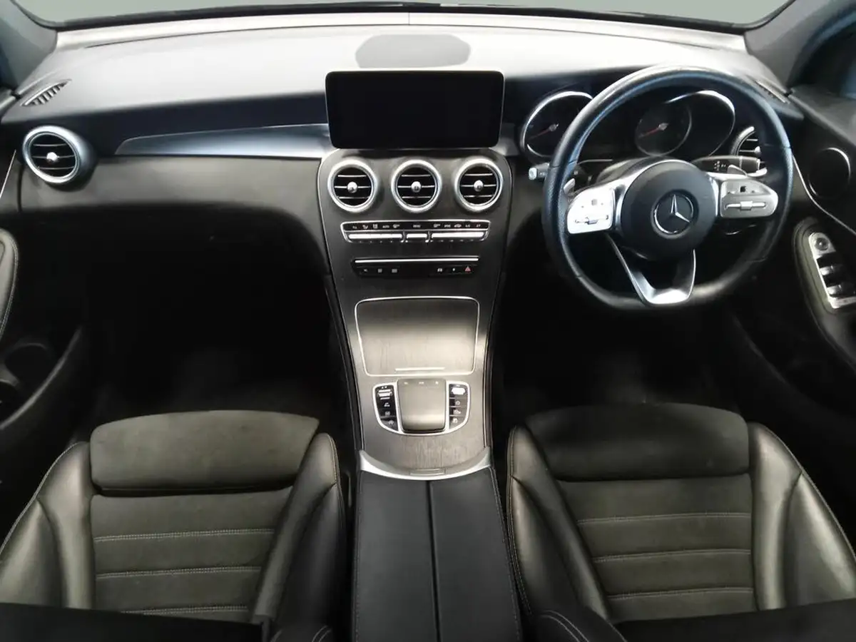 2020-mercedes-benz-glc-class-20d-glc220d-amg-line-station-wagon-5d-4matic-plus-big-7