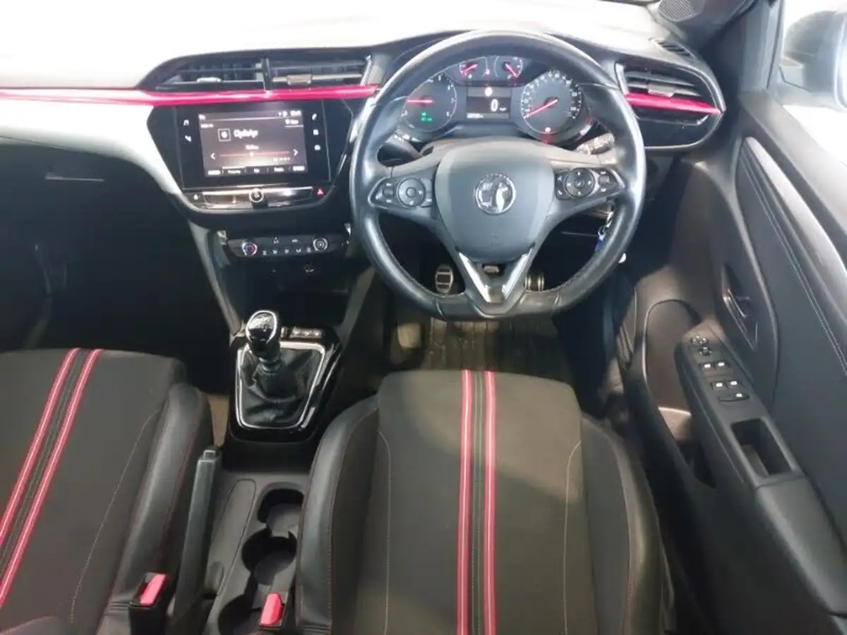 2019-vauxhall-corsa-12-turbo-sri-big-2