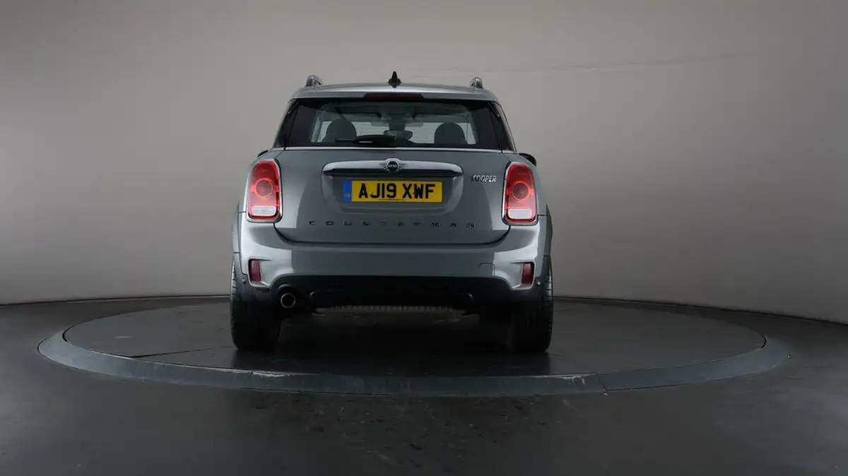 2019-mini-countryman-15-cooper-exclusive-all4-big-6