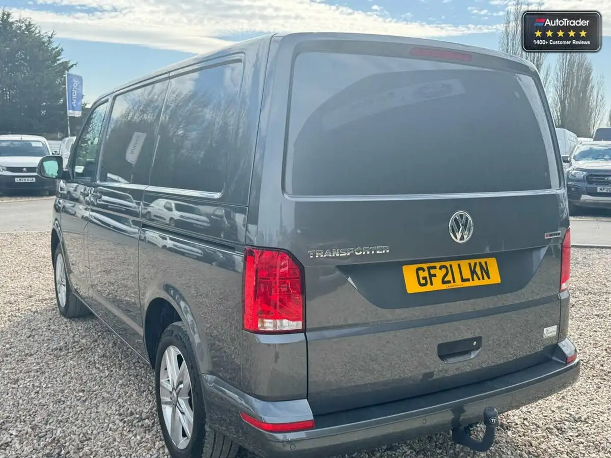 2021-volkswagen-transporter-20bitdi-t32-highline-bmt-swb-4motion-199pseu6dt-e-panel-van-big-7