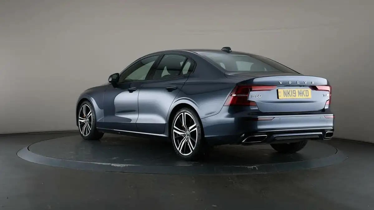 2019-volvo-s60-20-t5-r-design-plus-big-66