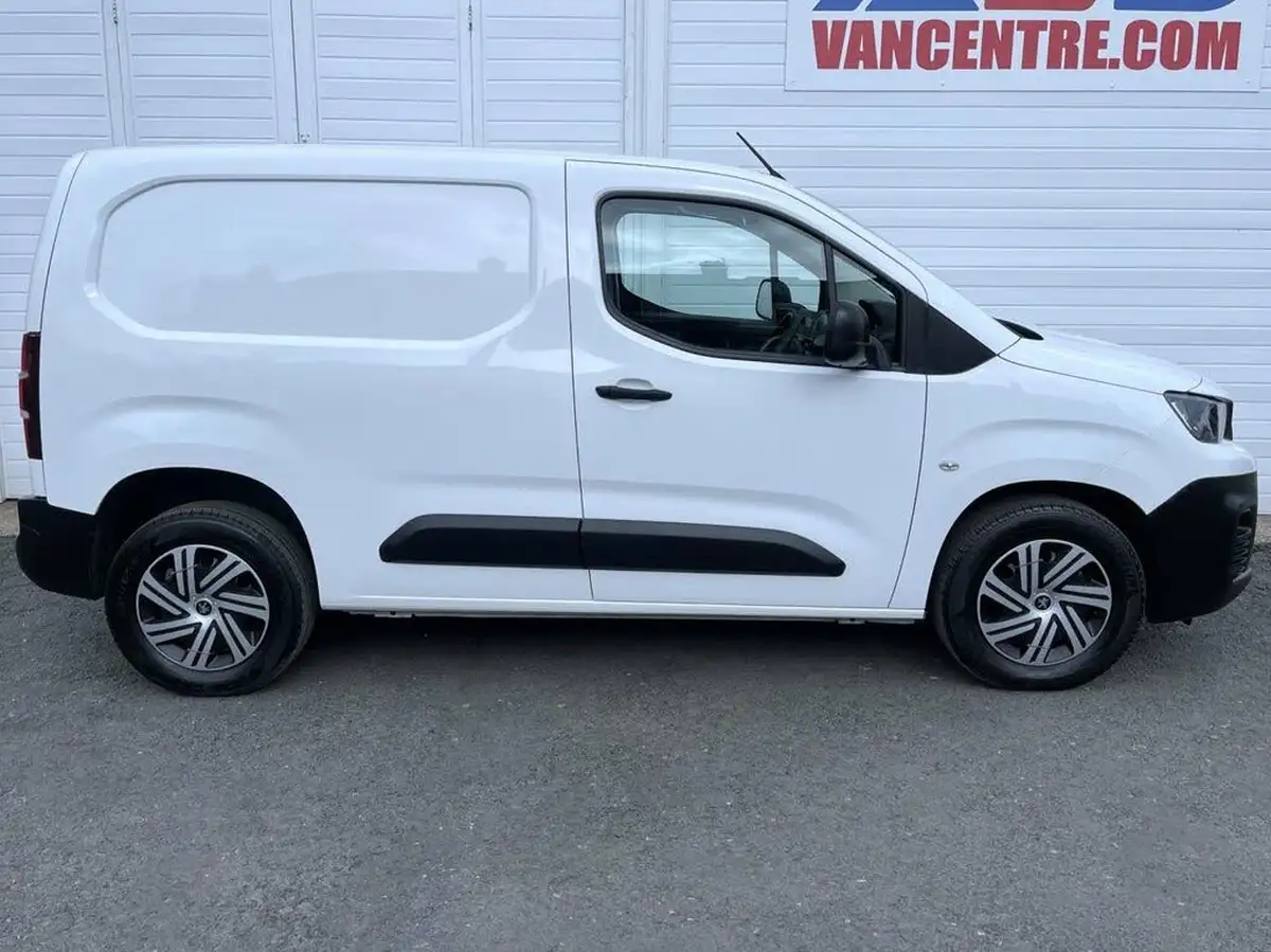 2022-peugeot-partner-15-bluehdi-1000-grip-premum-big-4