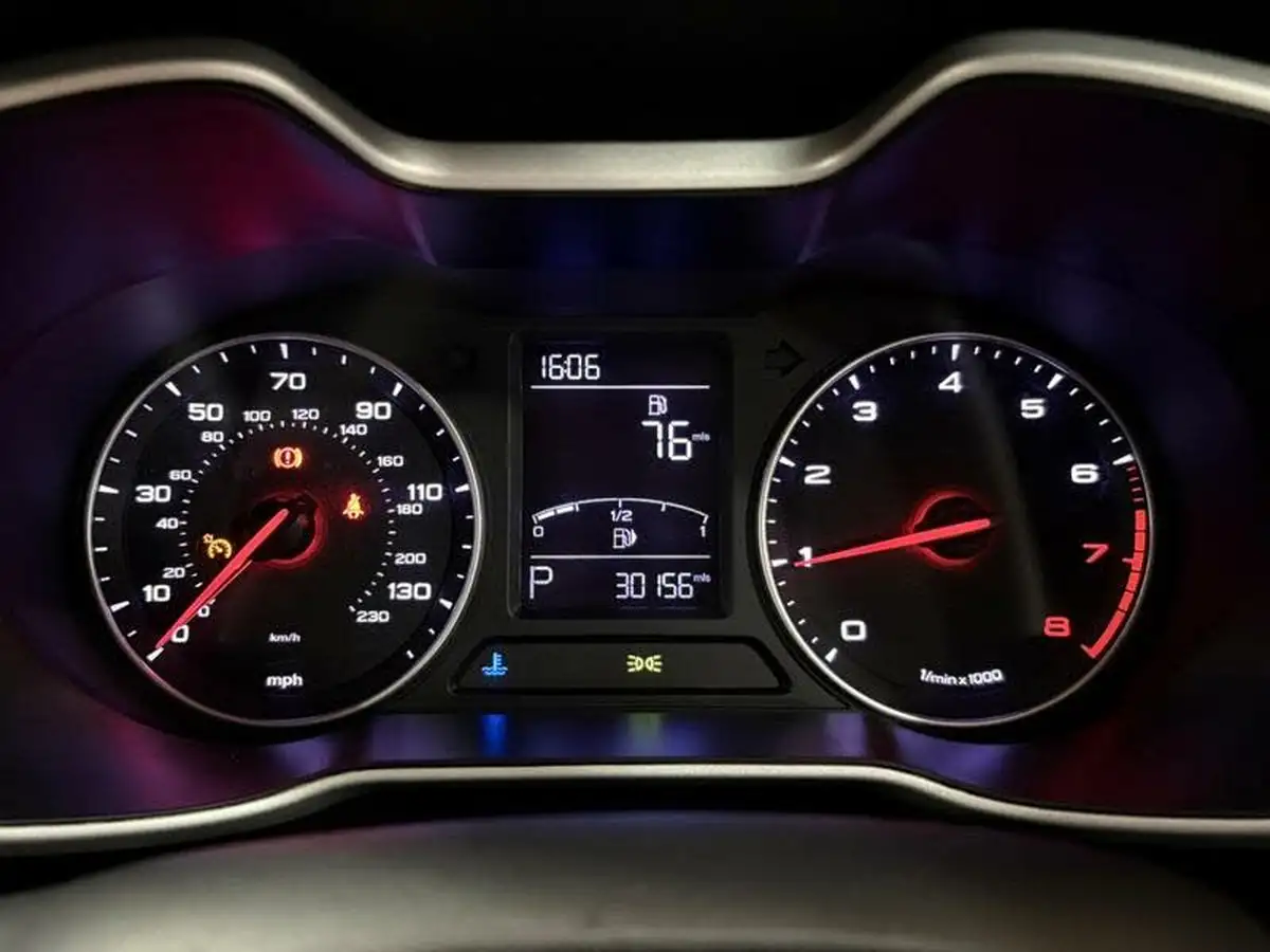 2019-mg-zs-suv-10t-gdi-exclusive-109bhp-big-15