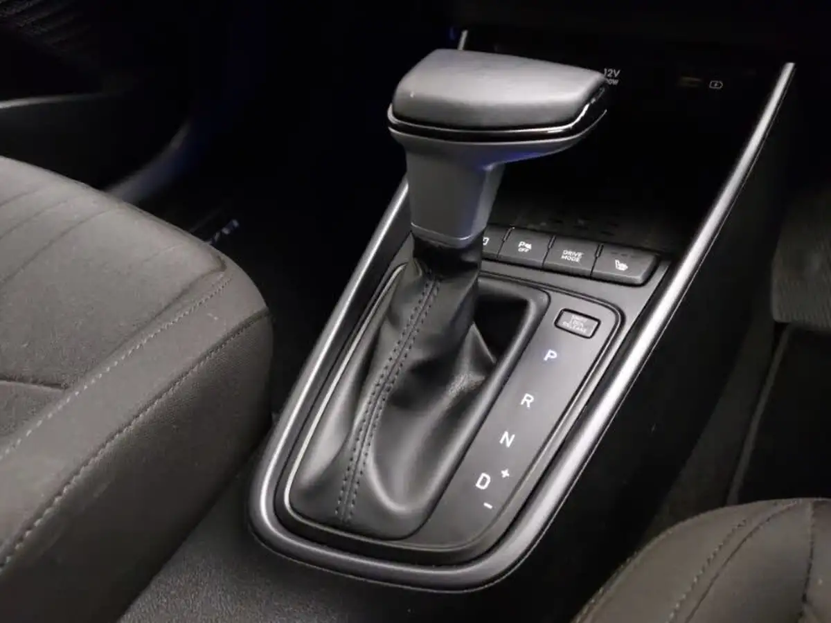 2024-hyundai-bayon-10-t-gdi-premium-120ps-48-volt-mhev-dct-big-14