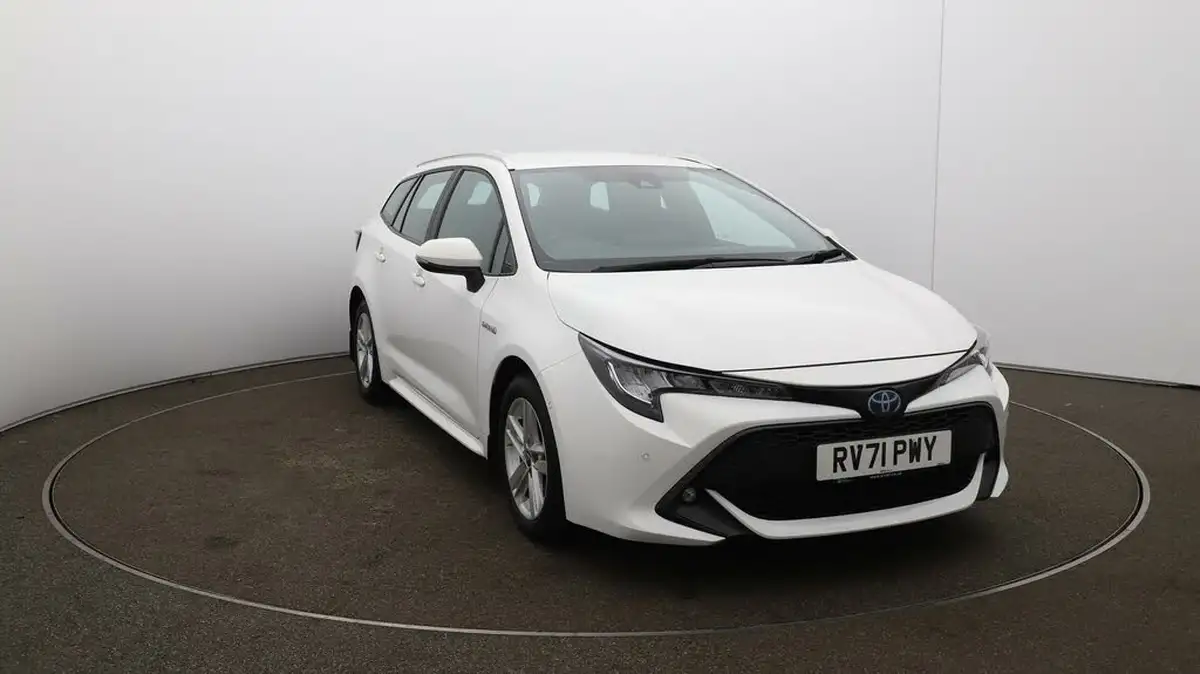 2021-toyota-corolla-18-vvt-i-icon-tech-spare-wheel-touring-sports-5d-big-35