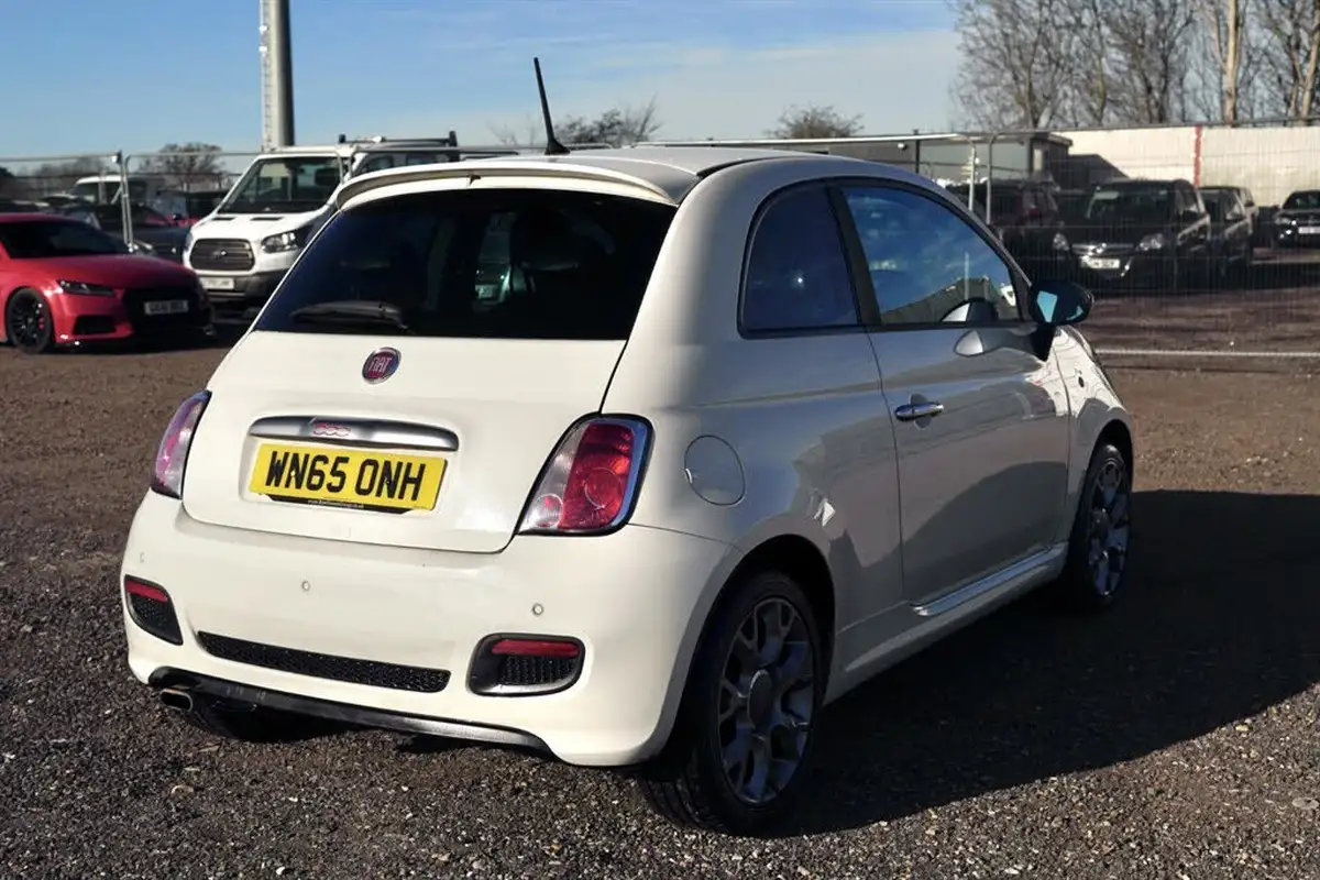 2015-fiat-500-12-s-big-8