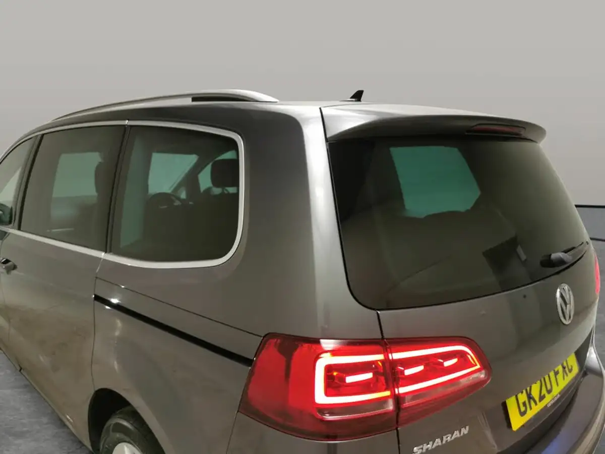 2020-volkswagen-sharan-20tdi-se-nav-150ps-dsg-big-11