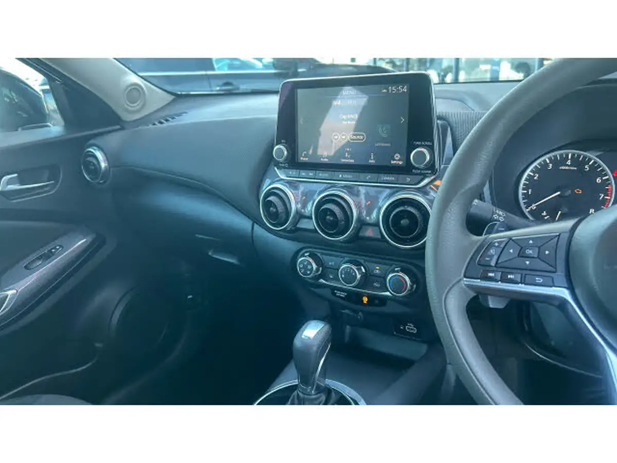2023-nissan-juke-10-dig-t-acenta-dct-big-13