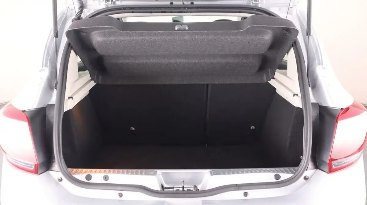 2019-dacia-sandero-stepway-09-tce-techroad-big-17