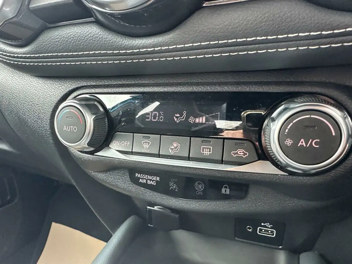 2020-nissan-juke-10-dig-t-n-connecta-117ps-dct-big-41