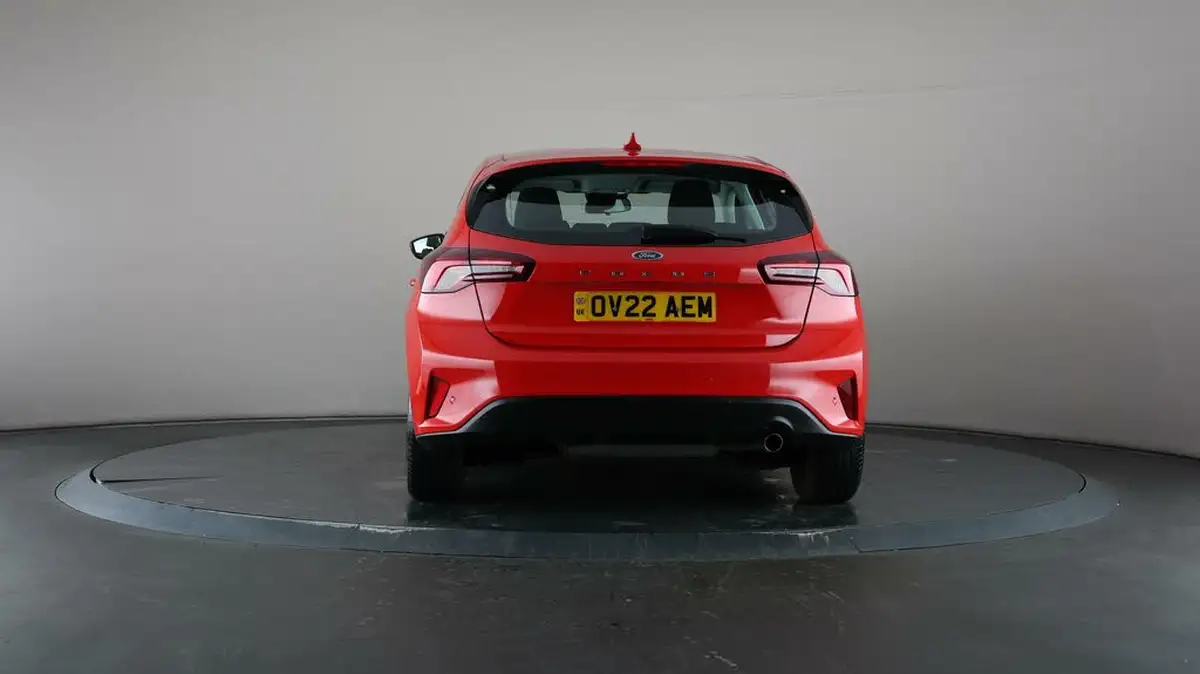 2022-ford-focus-10t-trend-hatchback-big-25