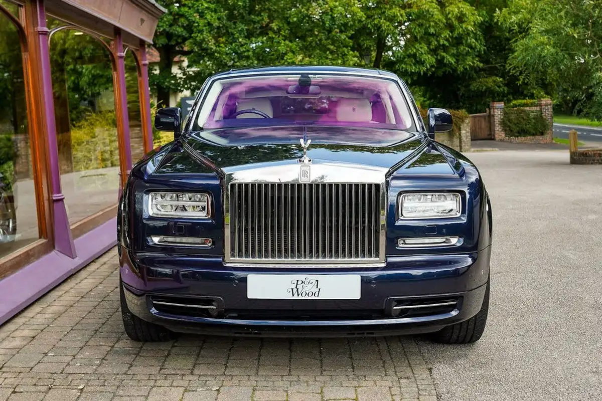 2015-rolls-royce-phantom-big-4