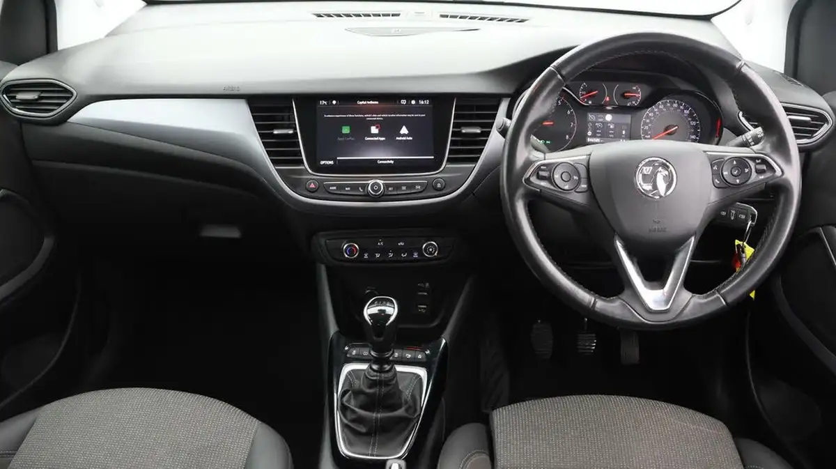 2021-vauxhall-crossland-12-se-nav-premium-130ps-big-8
