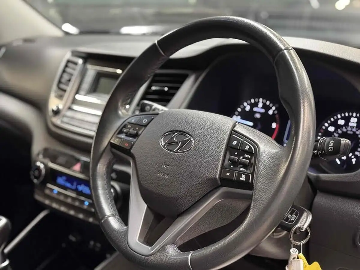 2016-hyundai-tucson-17crdi-blue-drive-se-116ps-big-6
