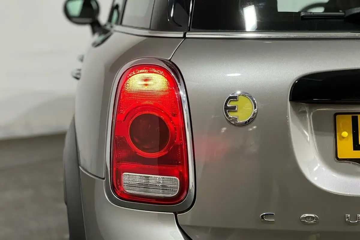 2020-mini-countryman-15-cooper-s-e-phev-sport-221bhp-big-14