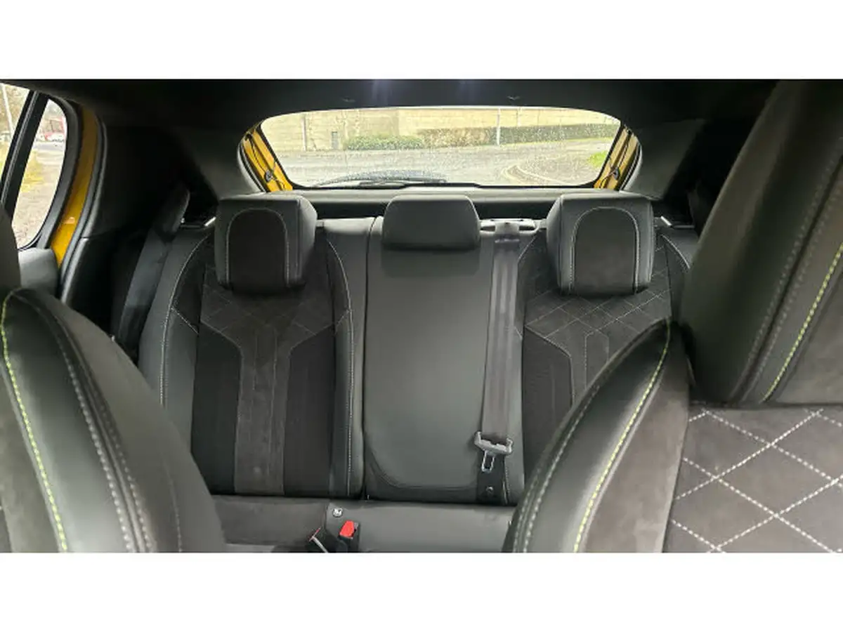 2021-peugeot-208-12-puretech-gt-premium-100bhp-eat8-big-14