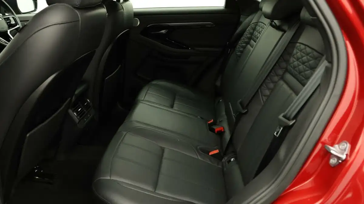 2021-land-rover-range-rover-evoque-15-p300e-autobiography-big-15