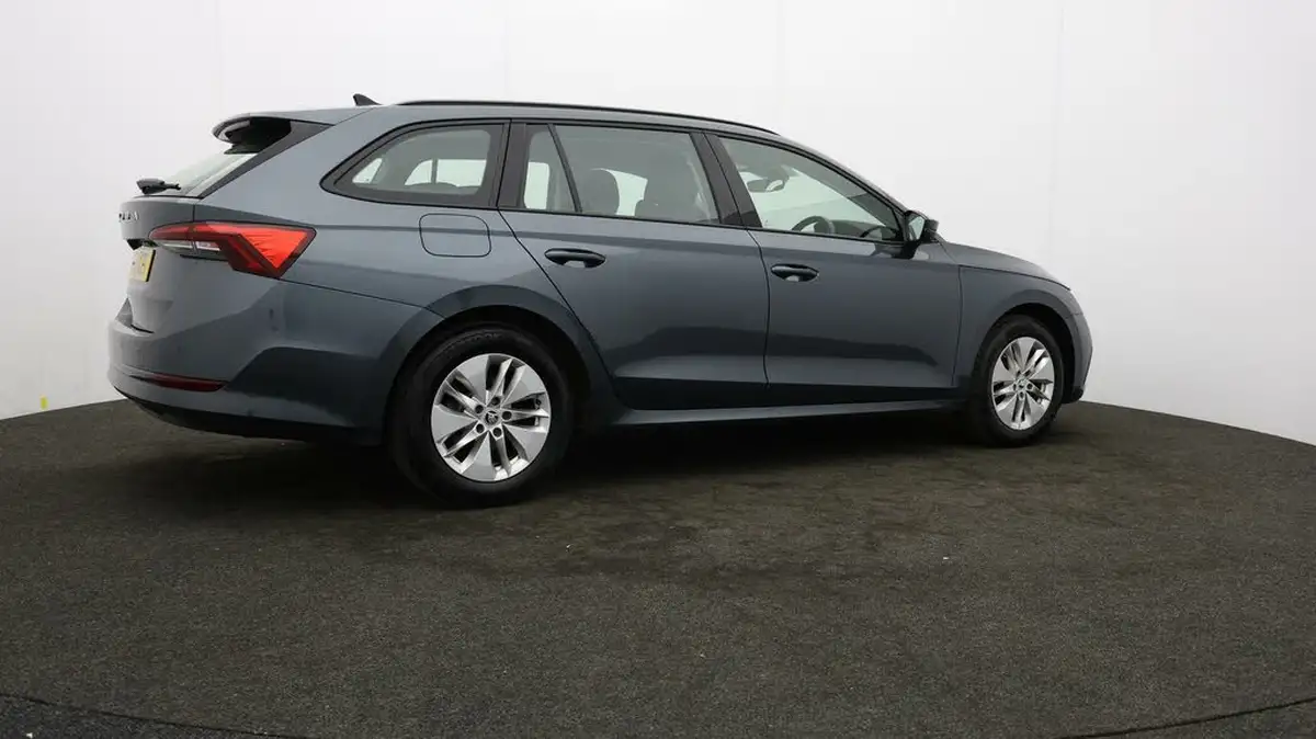 2021-skoda-octavia-10-tsi-se-technology-estate-big-26