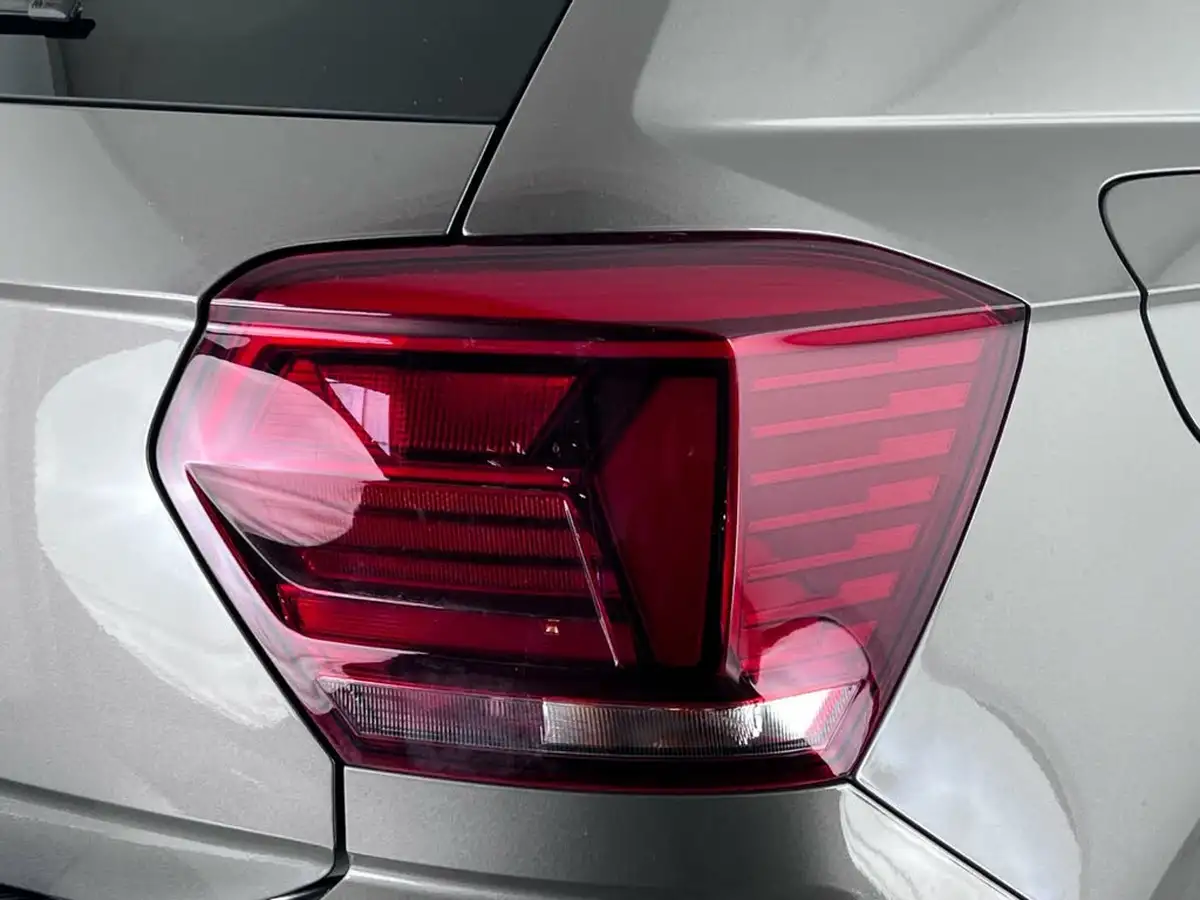 2021-volkswagen-polo-10-tsi-match-big-7