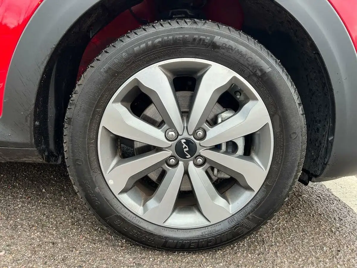 2024-kia-stonic-10-t-gdi-2-98bhp-big-4