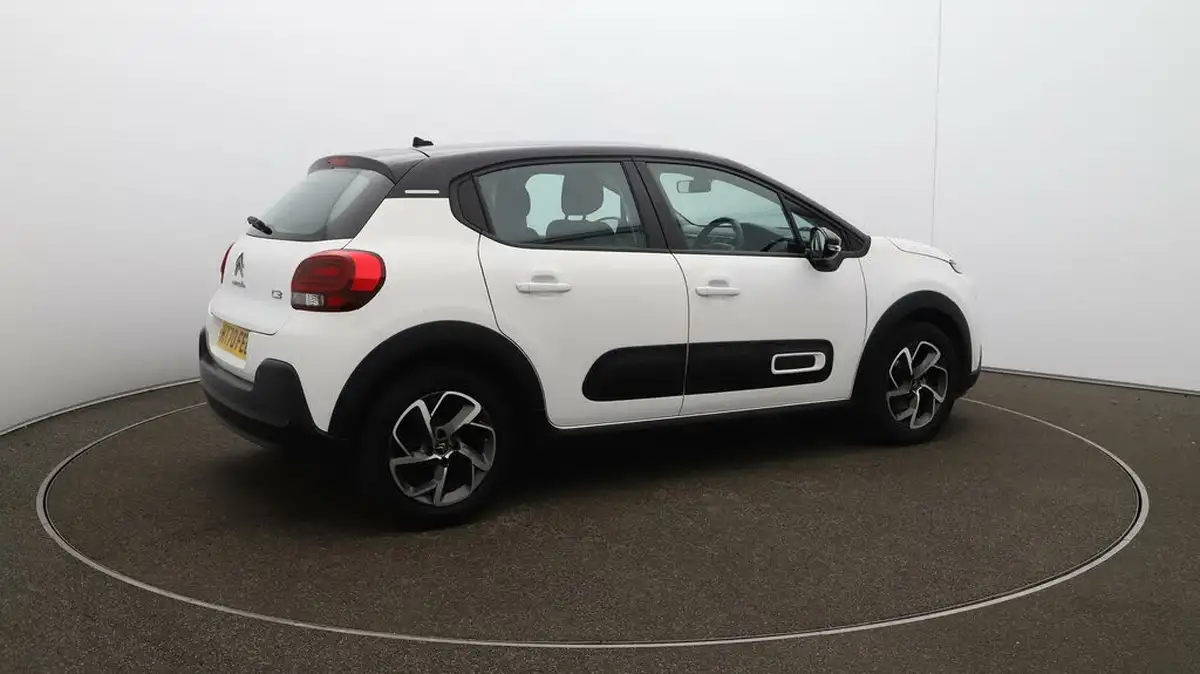 2021-citroen-c3-12-puretech-shine-83ps-big-43