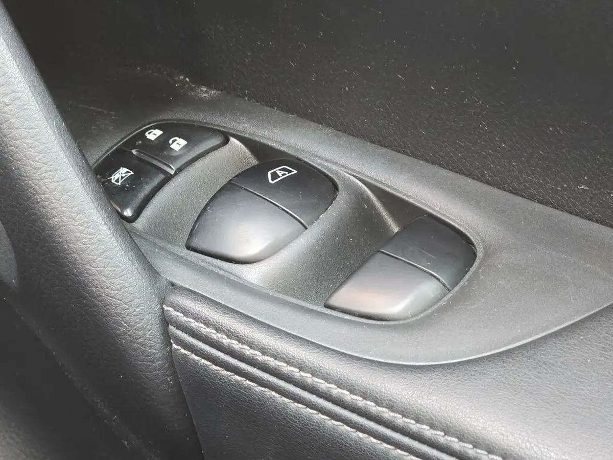 2019-nissan-x-trail-17dci-tekna-5-seat-cvt-big-16