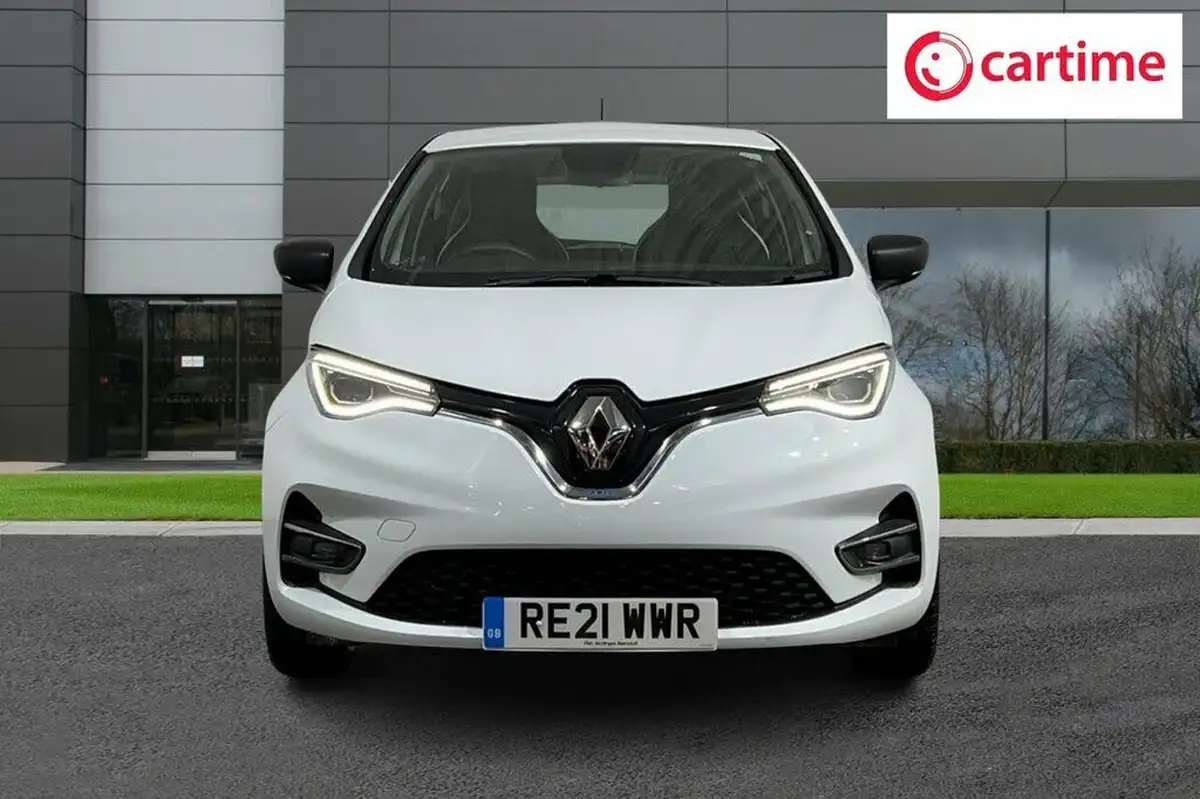 2021-renault-zoe-e-i-play-big-3